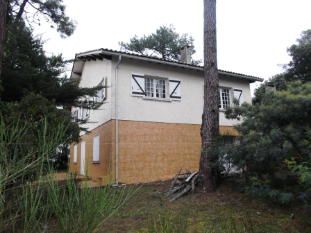 Petite maison de plain pied avec 2 chambres à vendre Lège-Cap-Ferret